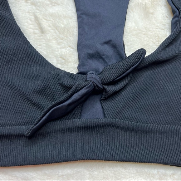 L*Space Black Ribbed Tara Bikini Top NWT! - Picture 5 of 9